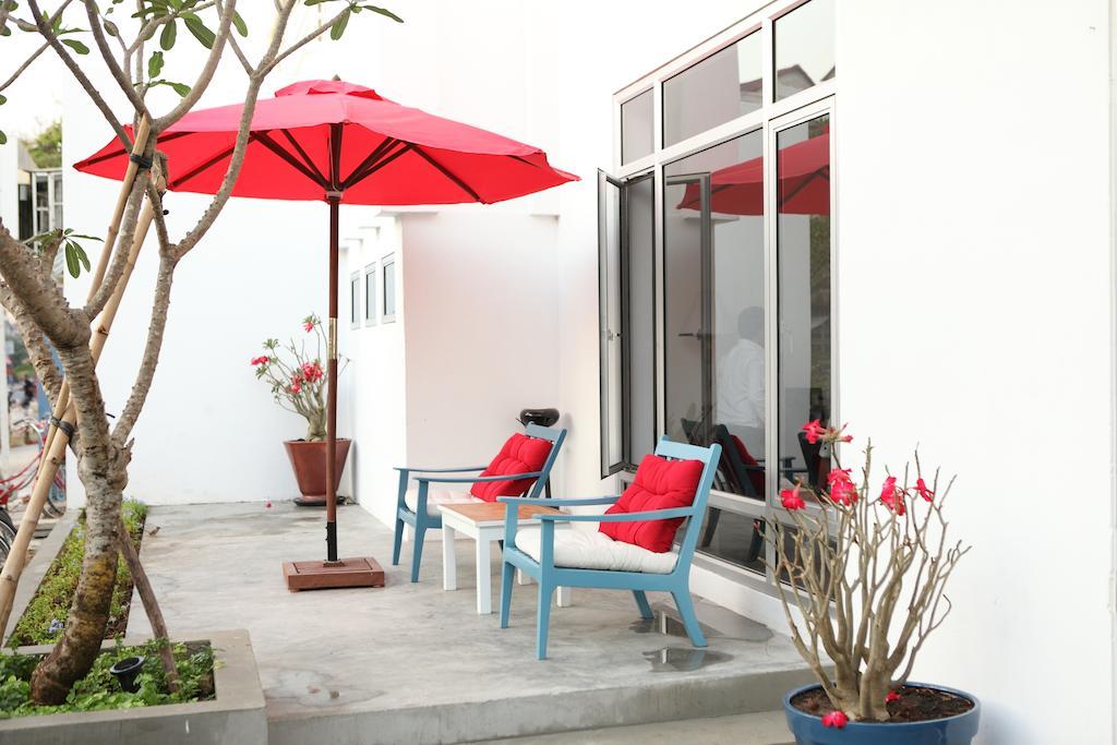 The Frangipani Living Arts Hotel And Spa Phnom-Penh Buitenkant foto